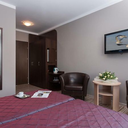 Na Bialej Appartement Rewal Buitenkant foto